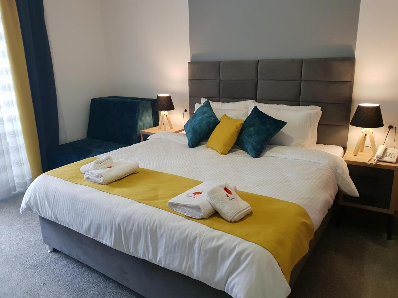 Atva Residence Hotel Dolni Dobrenoec Ngoại thất bức ảnh